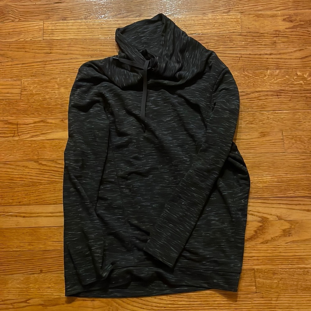 Eddie Bauer EUC cowl neck drawstring sweatshirt size M